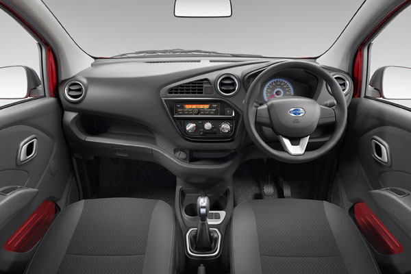 Datsun Redi-GO 1.0L AMT Launched In India; Launch Price, Specifications & Images Datsun Redi-GO 1.0L AMT Launched In India; Launch Price, Specifications & Images