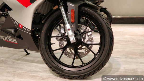 Aprilia RS 150 First Look Review — Design, Specifications, Features And Expected Launch & Price