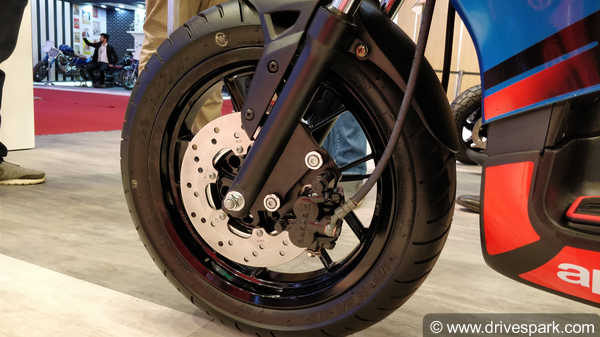 Aprilia SR 125 Top Features You Should Know: New 125cc Engine, 14-Inch Alloys, Disc Brake & MoreAprilia SR 125 Top Features You Should Know: New 125cc Engine, 14-Inch Alloys, Disc Brake & More Aprilia SR 125 Top Features You Should Know: New 125cc Engine, 14-Inch Alloys, Disc Brake & MoreAprilia SR 125 Top Features You Should Know: New 125cc Engine, 14-Inch Alloys, Disc Brake & More