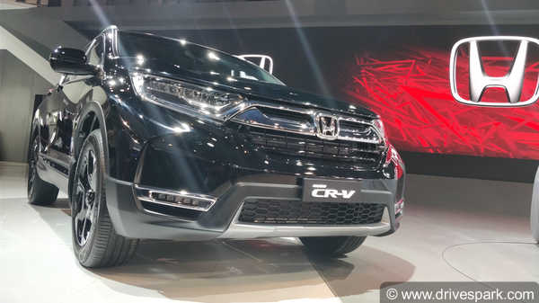 Honda CR-V 2018 Top Features: New Exterior & Interior Design, Diesel Engine & More