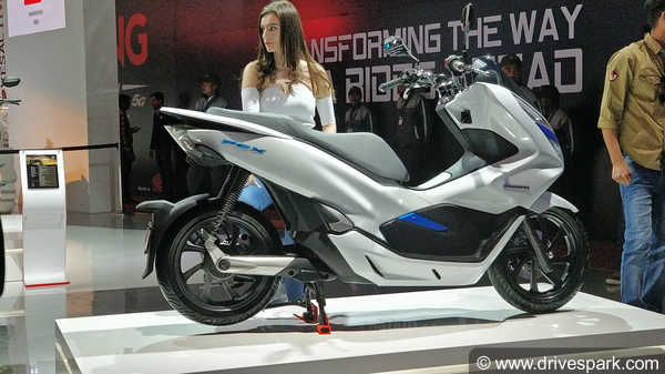 Auto Expo 2018: Honda PCX Electric Concept Showcased - Specifications, Features & Images