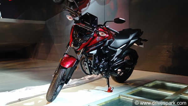 Auto Expo 2018: Honda X-Blade Unveiled - Expected Launch Date & Price, Specifications, Mileage, Features & Images
