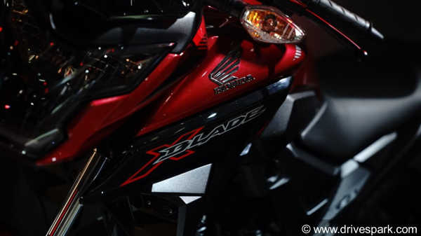 Auto Expo 2018: Honda X-Blade Unveiled - Expected Launch Date & Price, Specifications, Mileage, Features & Images