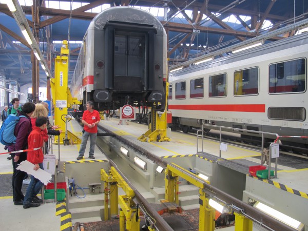 Indian Railways To Set Up Coach Factory In Maharashtra; Invests Rs 600 Crore