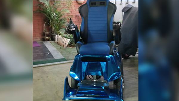 Mantra Racing Electric Wheelchair — Makes Even Stephen Hawkings Jealous!