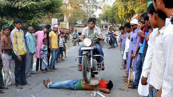 Joyride On Bonnet Of Car - Stunting And Street Racing On Public Roads Need to Be Reported
