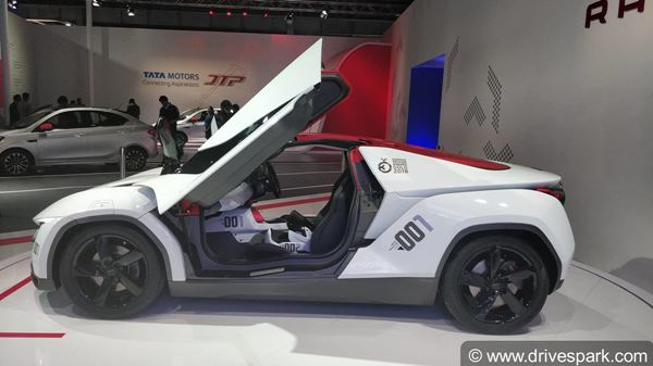 Auto Expo 2018: Tata Tamo Racemo +- EV Unveiled