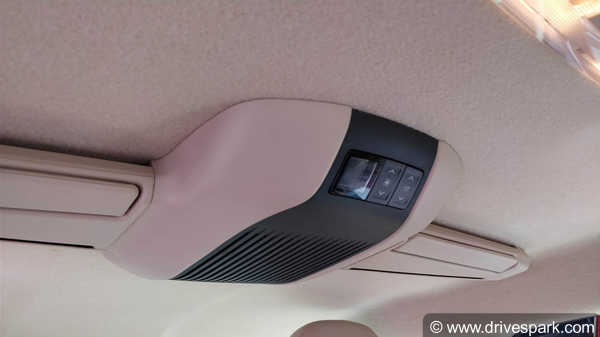 Toyota Yaris Vs Honda City Comparison: Specifications, Features, Mileage, Price & Design