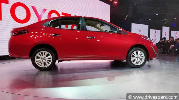 Toyota Yaris First Look Review