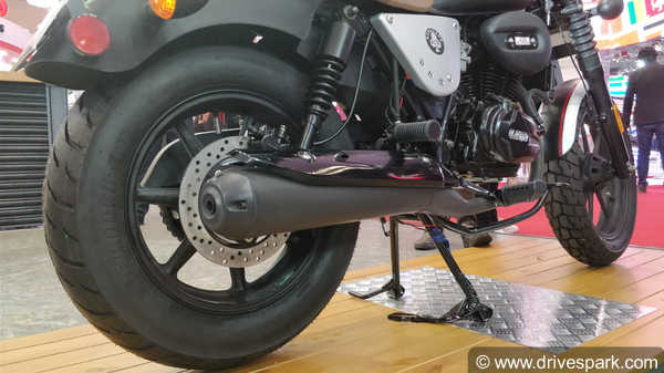 UM Renegade Duty Ace Top Features: Cafe-Racer Looks, LED Lighting, Rear Disc & More