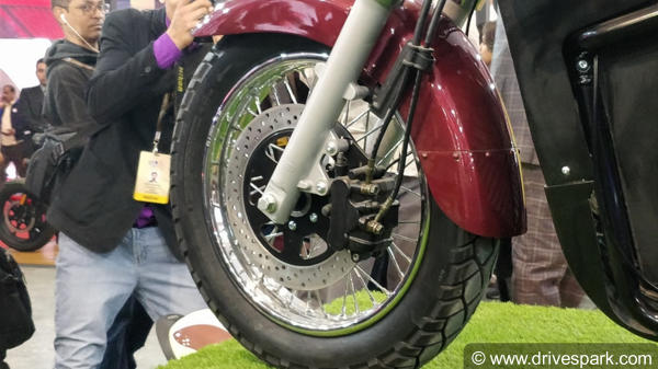 UM Renegade Thor Top Features You Should Know: Electric Motor, Reverse Gear, Classic Design & More UM Renegade Thor Top Features You Should Know: Electric Motor, Reverse Gear, Classic Design & More