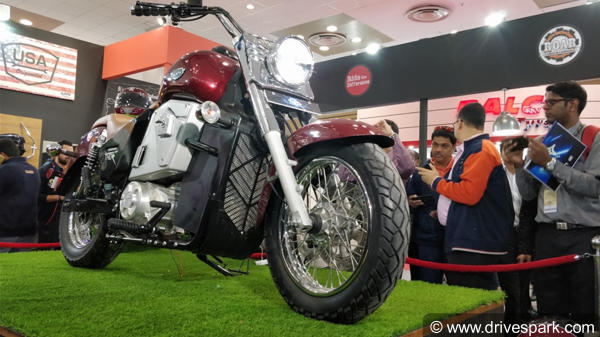 UM Renegade Thor Top Features You Should Know: Electric Motor, Reverse Gear, Classic Design & More UM Renegade Thor Top Features You Should Know: Electric Motor, Reverse Gear, Classic Design & More