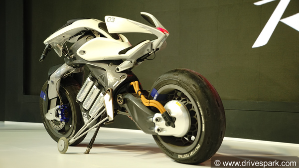 Auto Expo 2018: Yamaha Bikes & Scooters At Auto Expo; Unveils, Showcases, Concepts & Images
