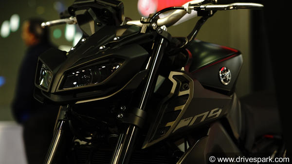 Auto Expo 2018: Yamaha Bikes & Scooters At Auto Expo; Unveils, Showcases, Concepts & Images