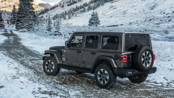 2018 Jeep Wrangler Spotted Testing In India — Specs, Features & Launch Details