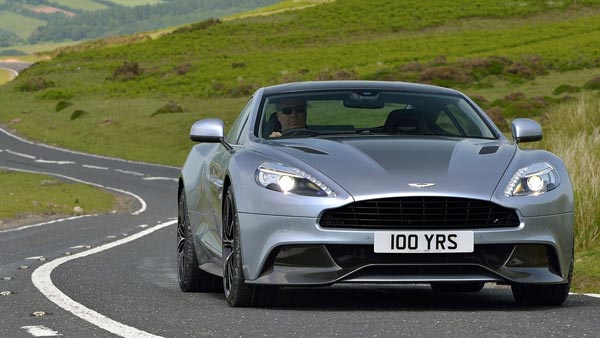 Daniel Craig’s Aston Martin Vanquish Put Up for Auction