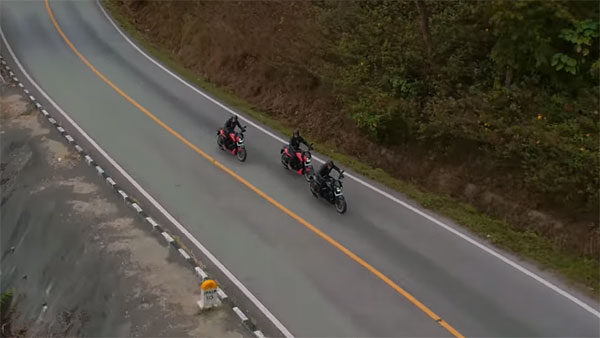 Bajaj Dominar Targets Royal Enfield Again; Releases New ‘Haathi Mat Paalo’ Ad