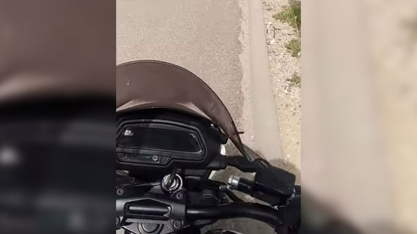 Bajaj Dominar 400 Hits 194km/h With Stock ECU