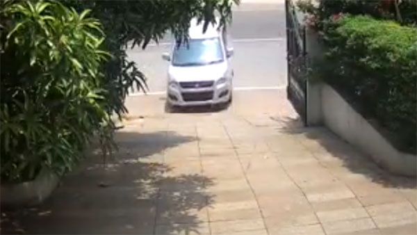 Why Use The Handbrake In Cars? — The Use Of Handbrake Explained With A Shocking Video!