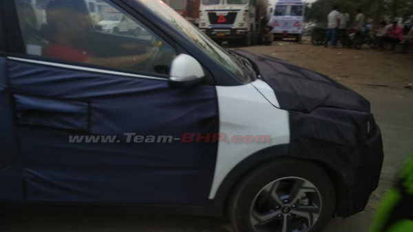 Hyundai Creta 2018 Facelift Spotted Testing — Shows Off New Features Hyundai Creta 2018 Facelift Spotted Testing — Shows Off New Features