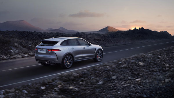New Jaguar F-Pace SVR Revealed At New York Auto Show