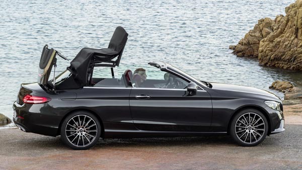 New Mercedes-Benz C-Class Revealed At The New York Auto Show New Mercedes-Benz C-Class Revealed At The New York Auto Show