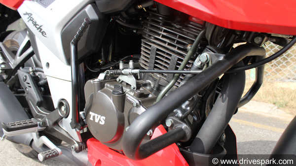 2018 Honda CB Hornet 160R Vs. 2018 TVS Apache RTR 160 4V Comparison: Specs, Price, Mileage & Features