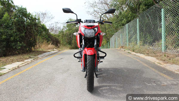 2018 TVS Apache RTR 160 4V Vs. Bajaj Pulsar NS160 Comparison: Price, Specifications, Features, Mileage & Details