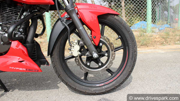 2018 TVS Apache RTR 160 4V Vs. Bajaj Pulsar NS160 Comparison: Price, Specifications, Features, Mileage & Details