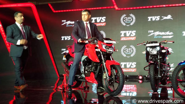 2018 TVS Apache RTR 160 Launched In India At Rs 81,490 In India: Specs, Features, Images & Details