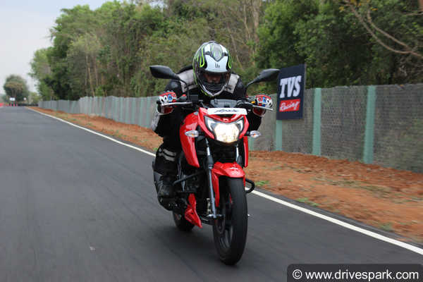 TVS Apache RTR 160 4V First Ride Review — A True Entry-Level Race Machine