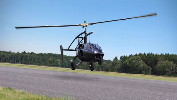 World’s First Flying Car — PAL-V Liberty Unveiled At Geneva Motor Show