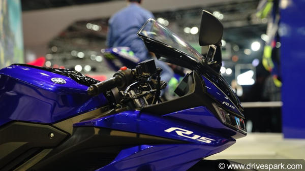 Yamaha R15 V3.0 Vs. R15 V2.0 Comparison: Design, Specifications, Features & Price Yamaha R15 V3.0 Vs. R15 V2.0 Comparison: Design, Specifications, Features & Price