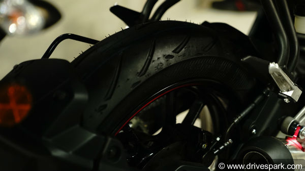 Yamaha YZF-R15 V3.0 Accessories — Price And More Details Revealed