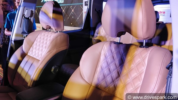 New Mahindra XUV500 Top Features: Retuned Engine, New Headlamps, Leather Seats, Smartwatch Connectivity & More