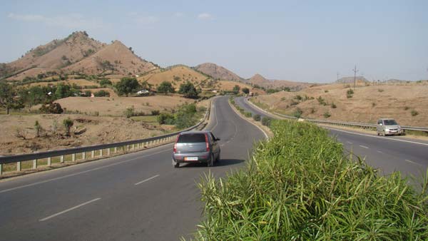 India To Get Super Expressway Soon; To connect Delhi And Mumbai