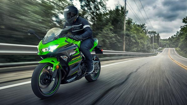 Kawasaki Ninja 400 Vs. Yamaha YZF-R3 Comparison: Design, Specifications, Features & Price