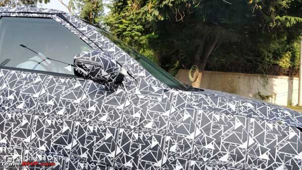 New Mahindra S201 SUV Spotted Testing; Based On The Ssangyong Tivoli