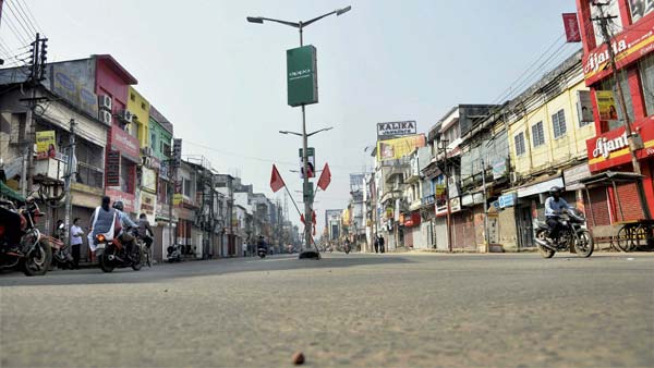 Express Highway Speed Limit In India Raised — New Speed Limit For Car Stands At 120km/h Express Highway Speed Limit In India Raised — New Speed Limit For Car Stands At 120km/h