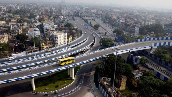 Express Highway Speed Limit In India Raised — New Speed Limit For Car Stands At 120km/h Express Highway Speed Limit In India Raised — New Speed Limit For Car Stands At 120km/h