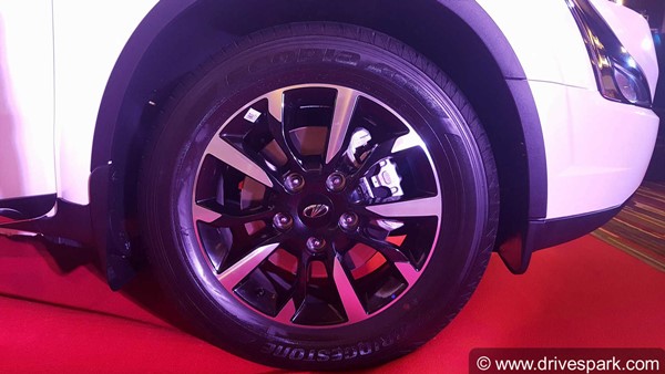 New Mahindra XUV 500 2018 — Top Things To Know About The Latest Mahindra Flagship SUV