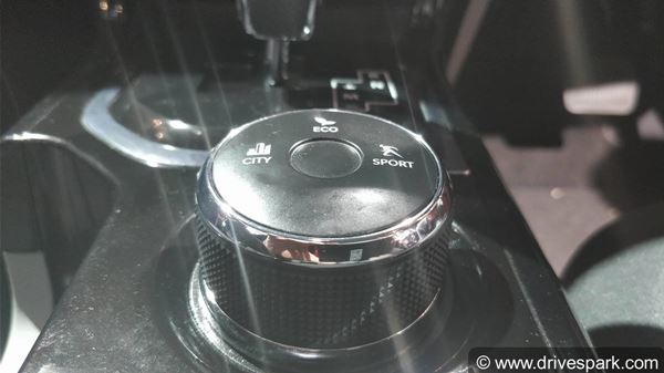 Tata Nexon AMT Top Features: AMT Gearbox, Intelligent Transmission Controller, Drive Modes & More