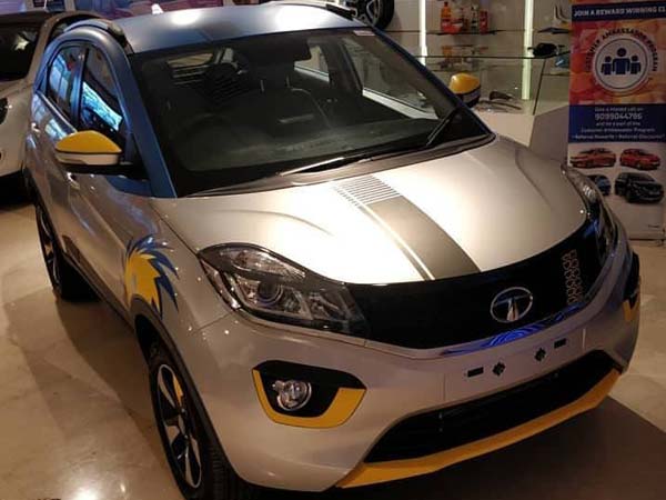 Tata Nexon IPL Edition Spotted At Dealerships; Sports the Mumbai Indians Logo