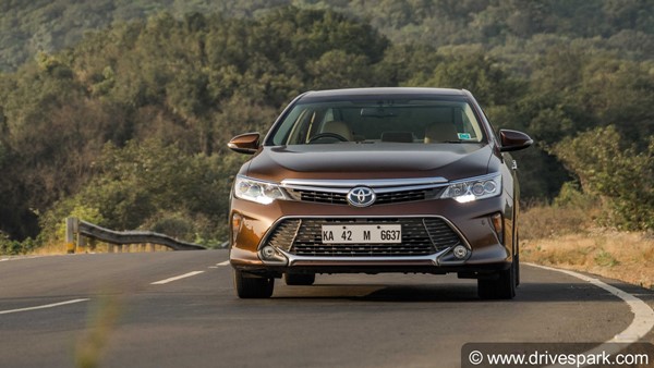 Toyota Camry Hybrid Might Be Discontinued In India Toyota Camry Hybrid Might Be Discontinued In India