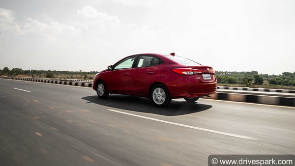 Toyota Yaris 2018 Top Features: Roof-Mounted AC, Gesture Conrols, Front Parking Sensors, TPMS & More