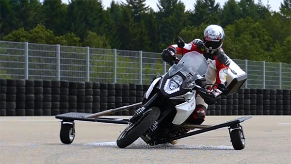 Bosch Motorcycle Anti-Slide Safety System: Prevents You From Sliding And Falling From A Motorcycle Bosch Motorcycle Anti-Slide Safety System: Prevents You From Sliding And Falling From A Motorcycle