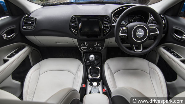 Jeep Compass Disadvantages (Cons) and Advantages (Pros): Things To Know Before Buying The Compass