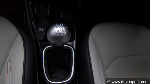 Jeep Compass Disadvantages (Cons) and Advantages (Pros): Things To Know Before Buying The Compass