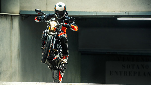 2018 KTM Duke 200 To Get Side Exhaust Muffler