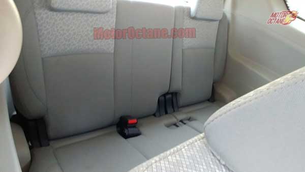 Mahindra U321 MPV Interior Revealed; Expected Price And Launch Details